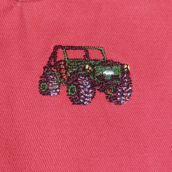 Jeep Embroidered Shorts - Picture 2 of 5